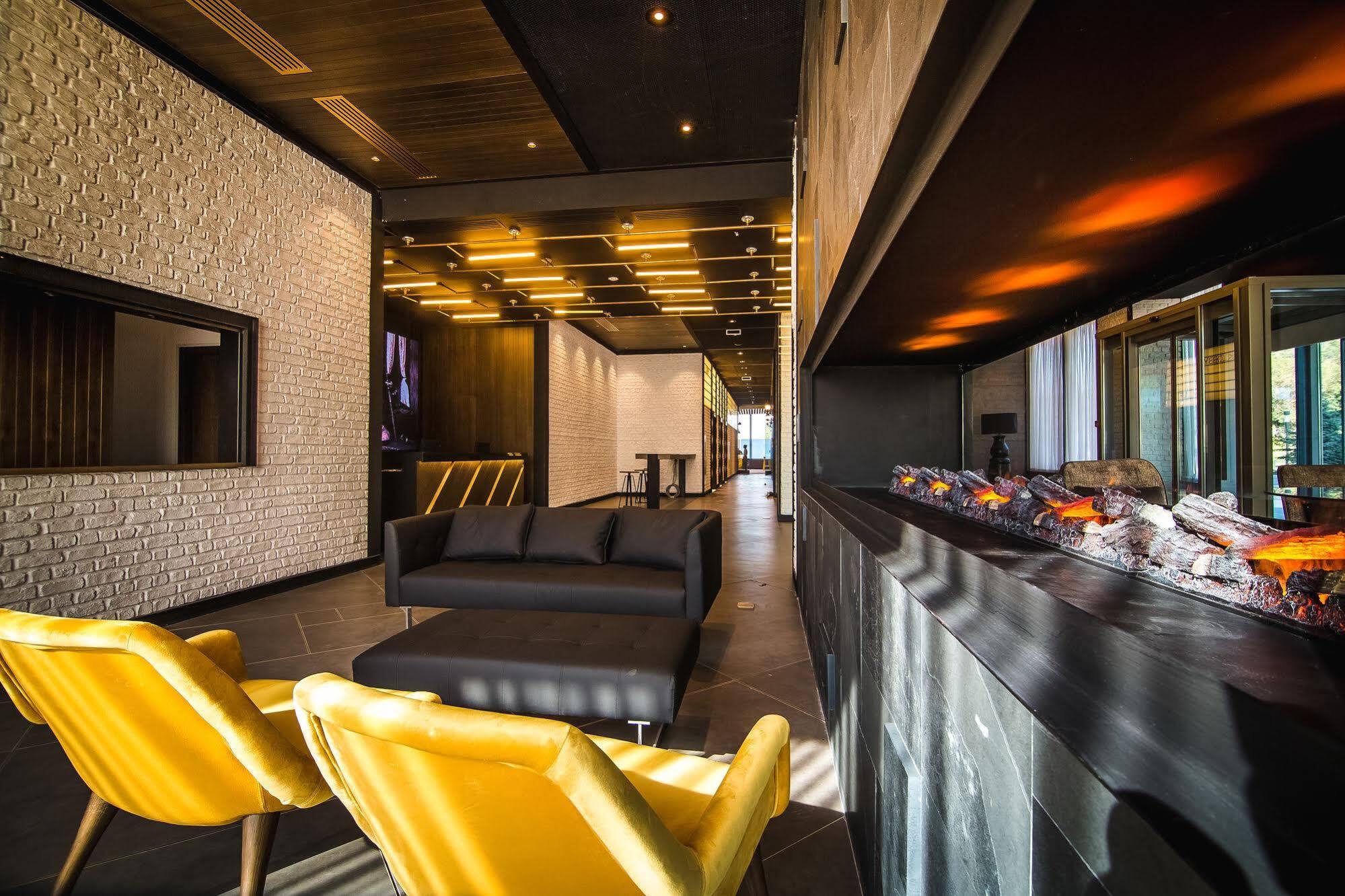 Maqan Hotel Almati Kültér fotó