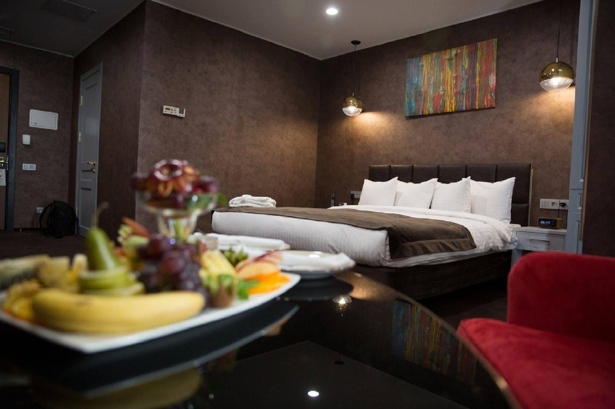 Maqan Hotel Almati Kültér fotó
