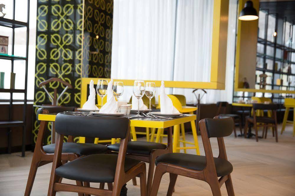 Maqan Hotel Almati Kültér fotó